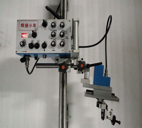 青岛轨道式摆动立焊小车